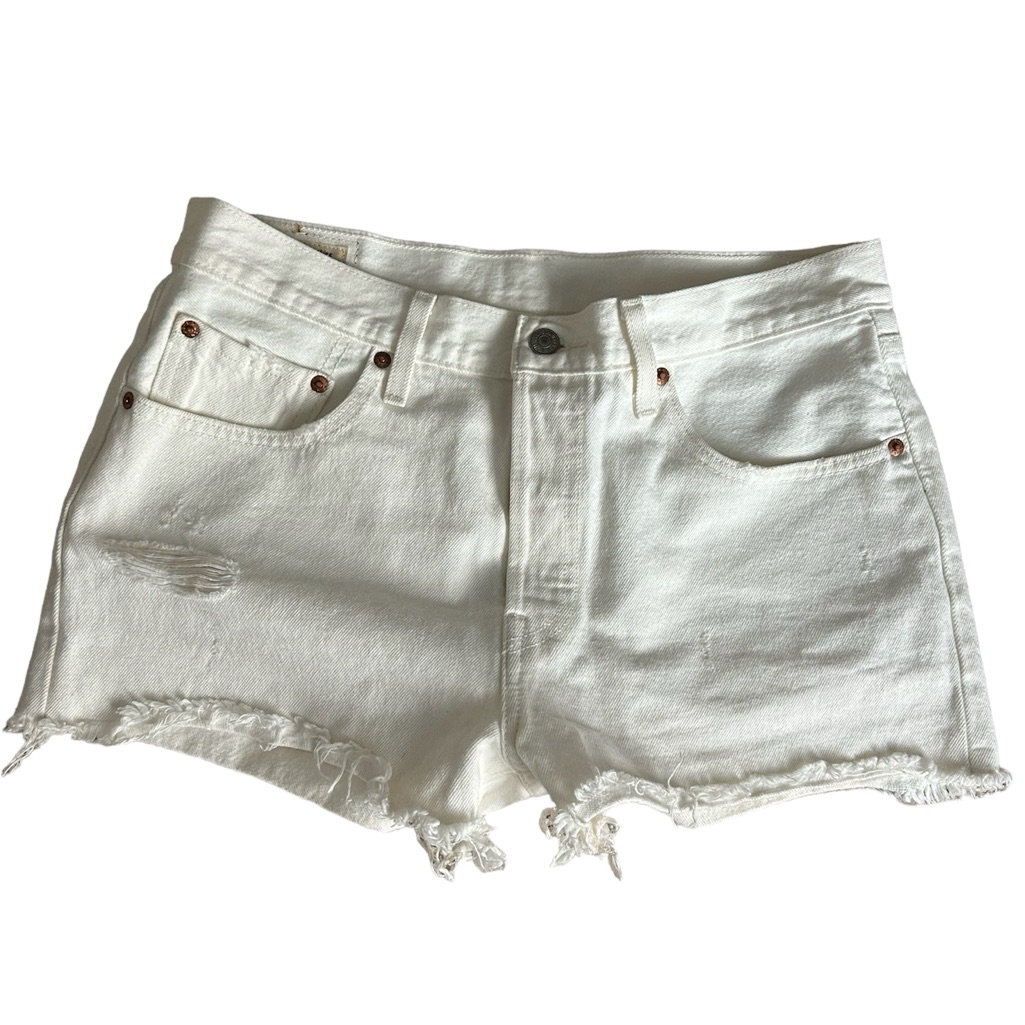 New Without Tags White Levi’s Cut Off Shorts